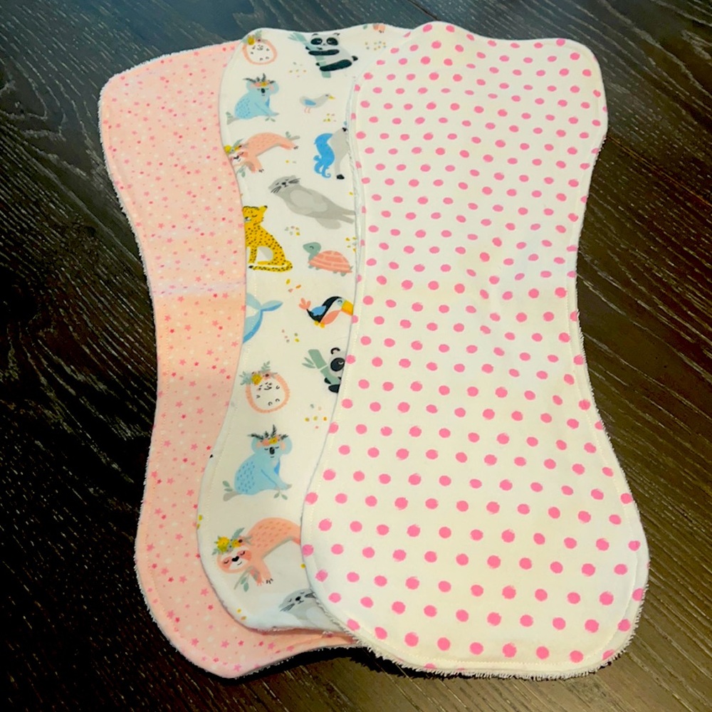 Set of 3 baby girl burp cloths
